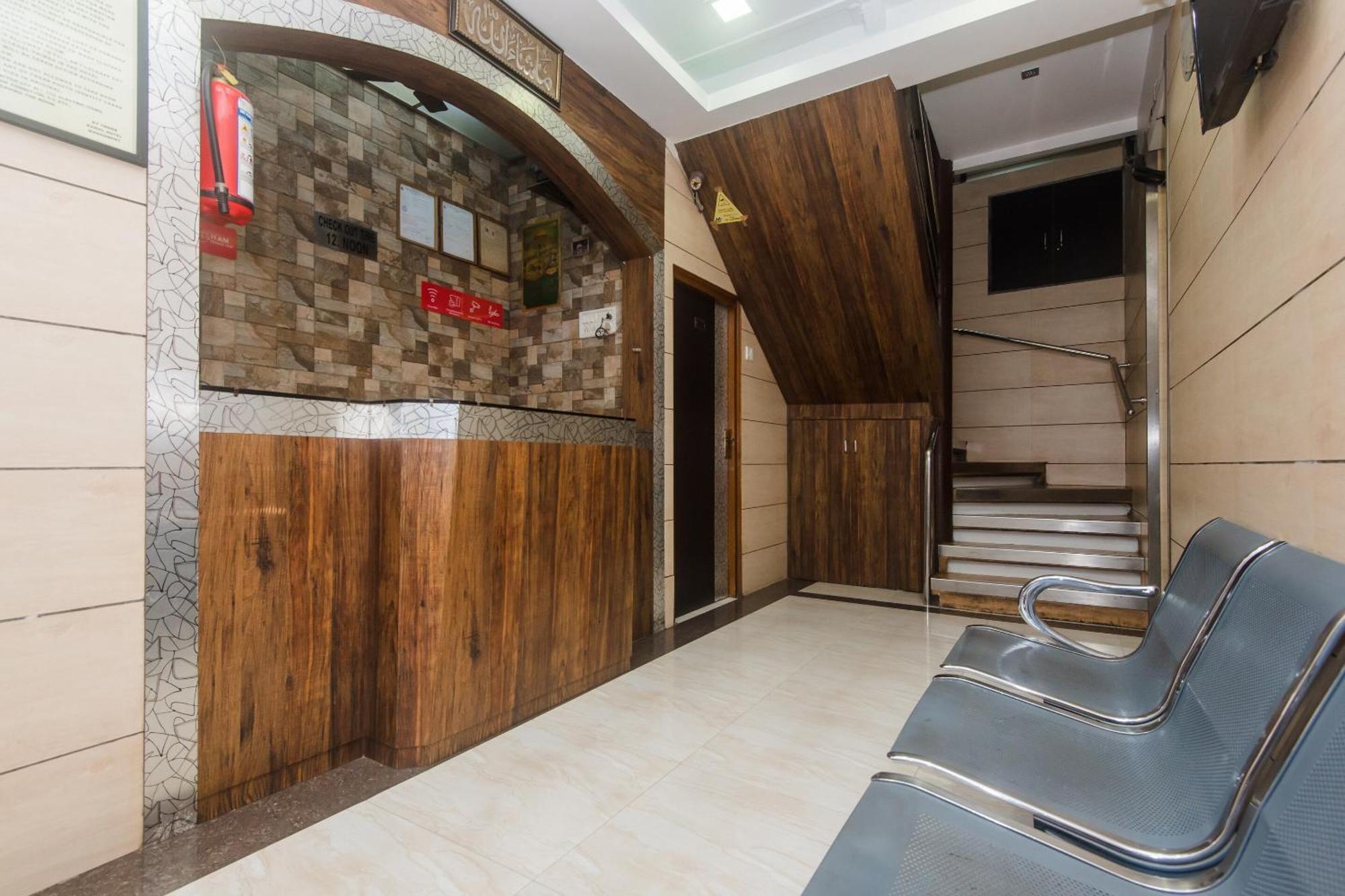 Hotel O Kamal Мумбаи Экстерьер фото