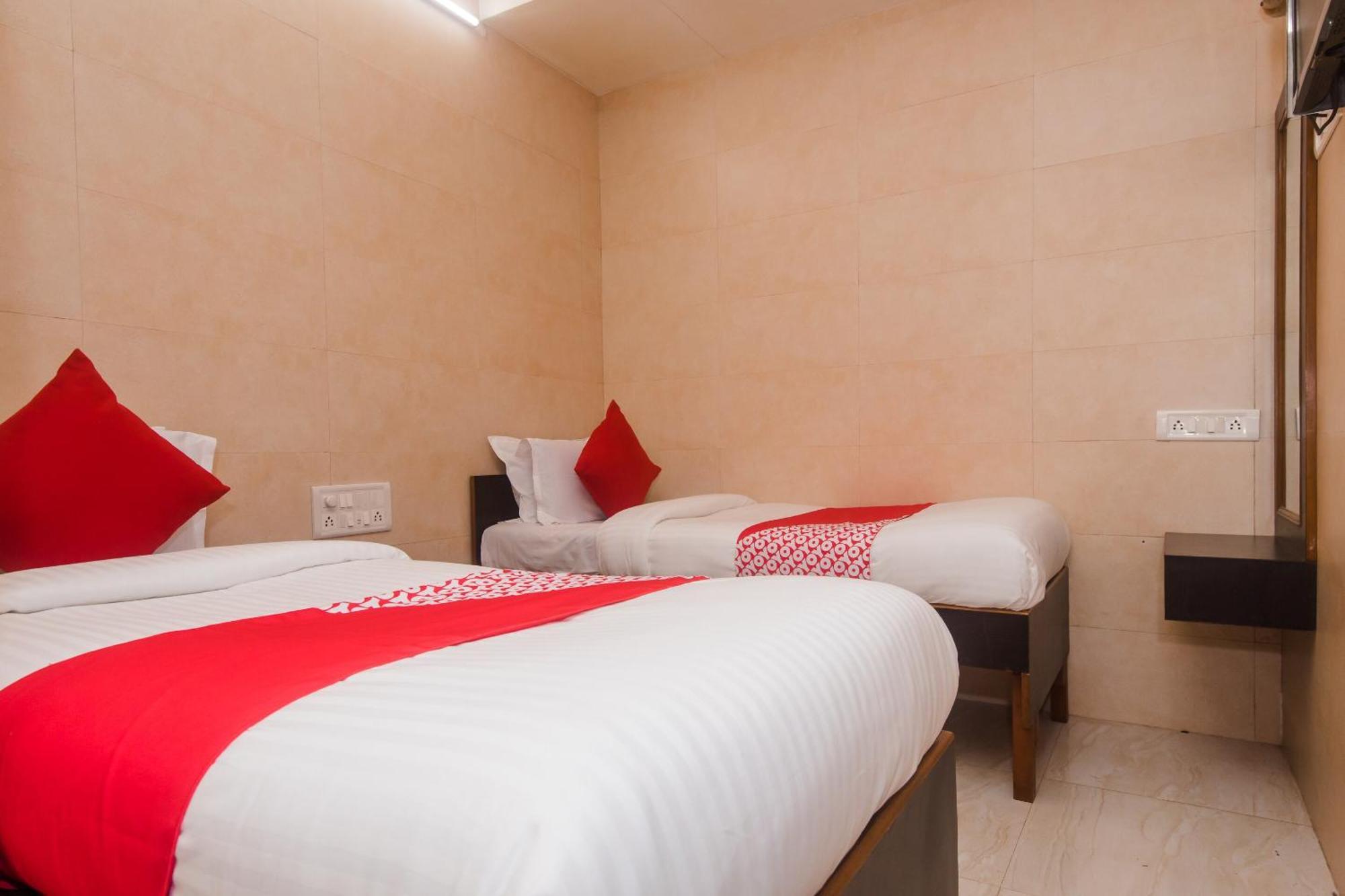 Hotel O Kamal Мумбаи Экстерьер фото